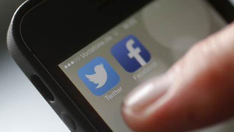 Twitter, Facebook under fire for political suppression allegations