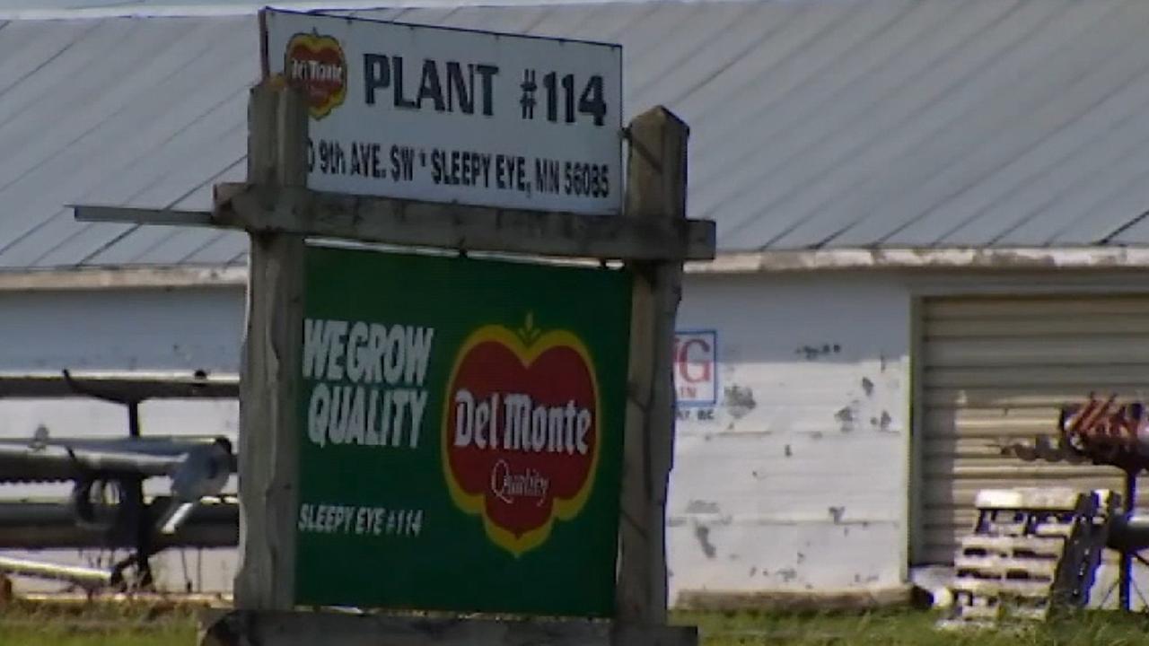 Del Monte to close two US plants, nearly 1,000 jobs loss 