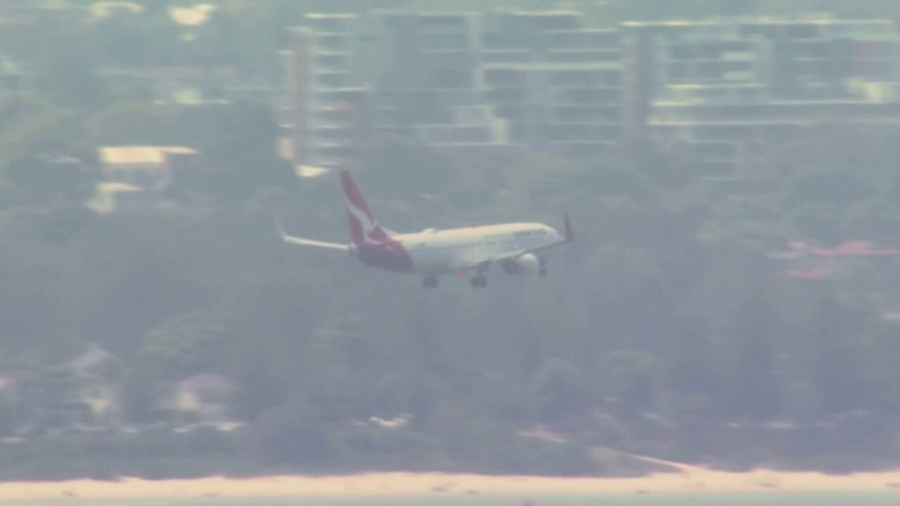 Qantas Airways plane lands safely in Sydney after mayday call
