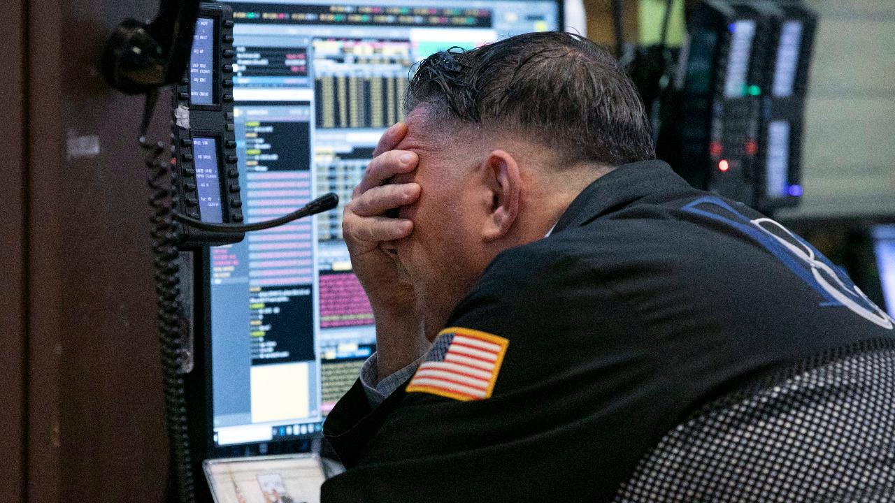 Stocks have further to go down: Jonathan Hoenig