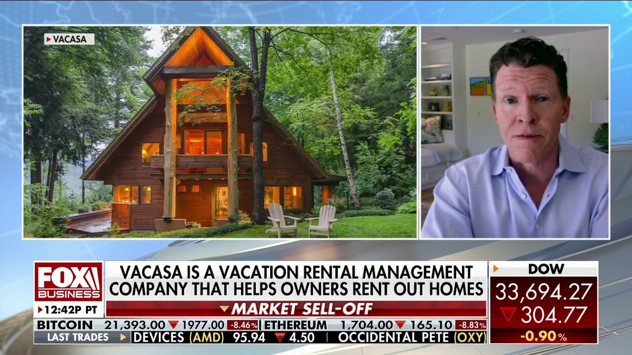 Vacasa CEO : We make our homeowners money