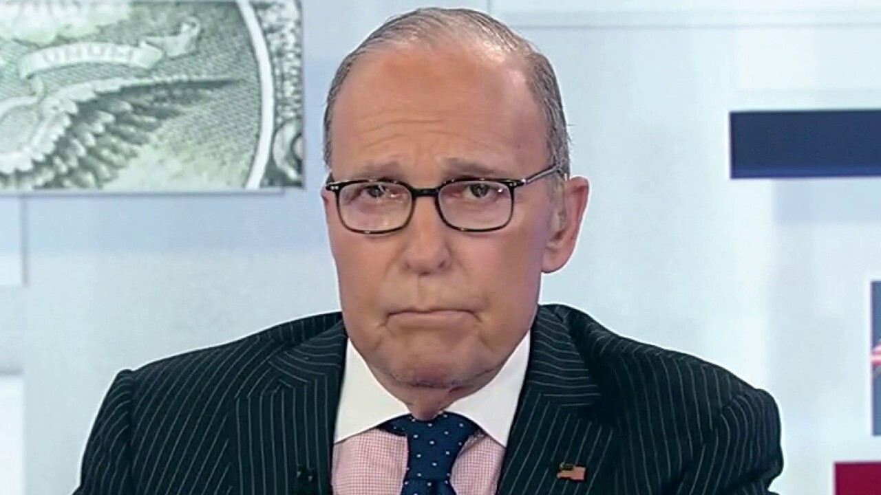 FOX Business host blasts the president over his response to the rising Russia-Ukraine tension on 'Kudlow.'