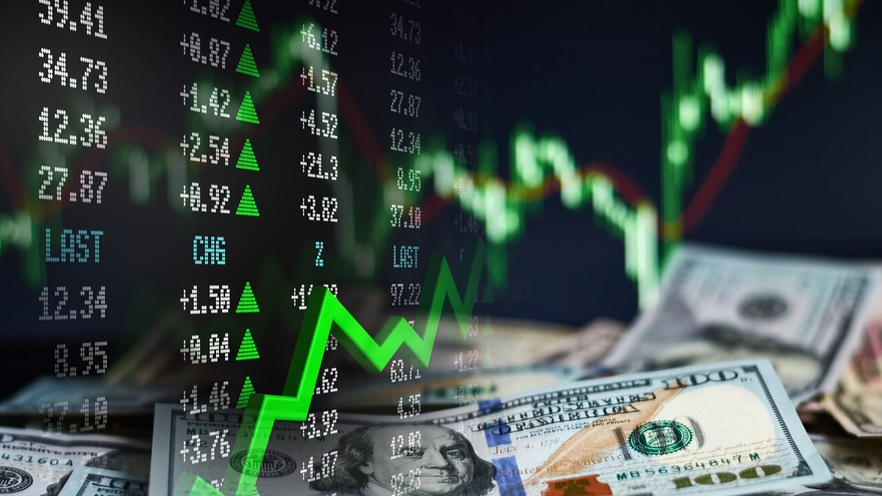 Renaissance Macro Research Economics head Neil Dutta explains the data behind his optimistic expectations for the U.S. economy. 