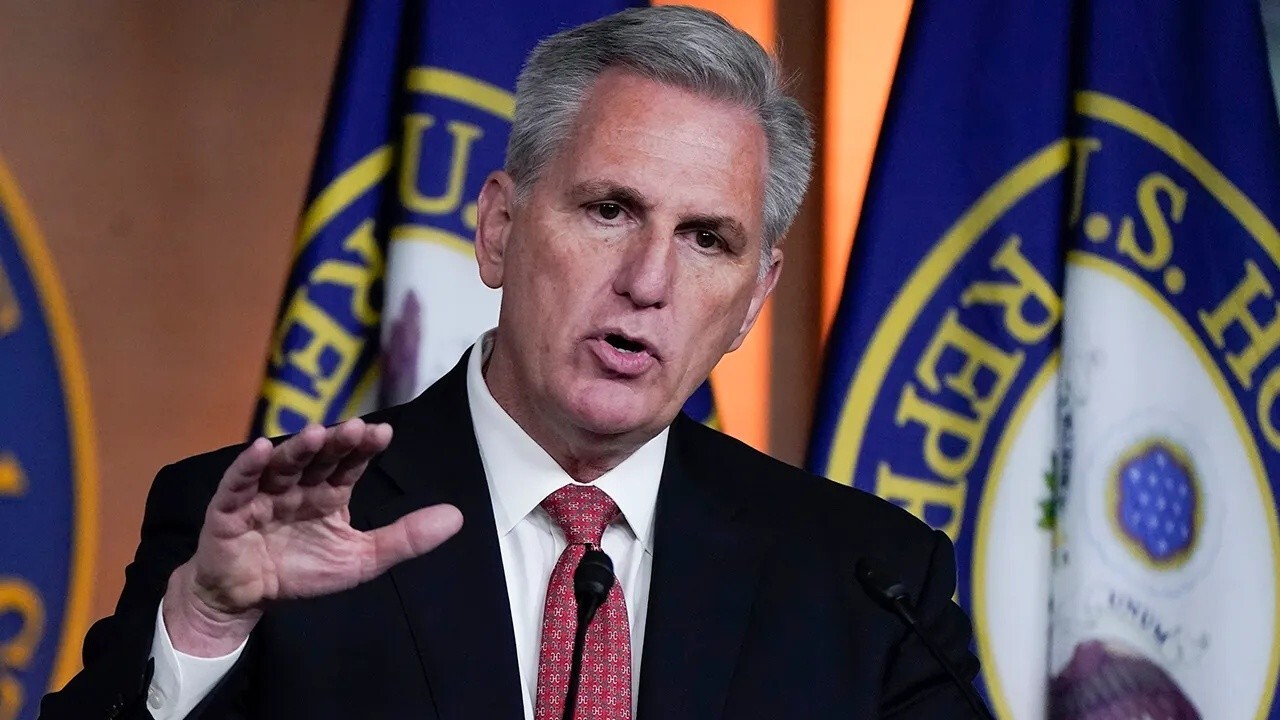 Washington Examiner senior political correspondent David Drucker discusses Rep. Kevin McCarthy's speakership battle as the 118th Congress convenes.