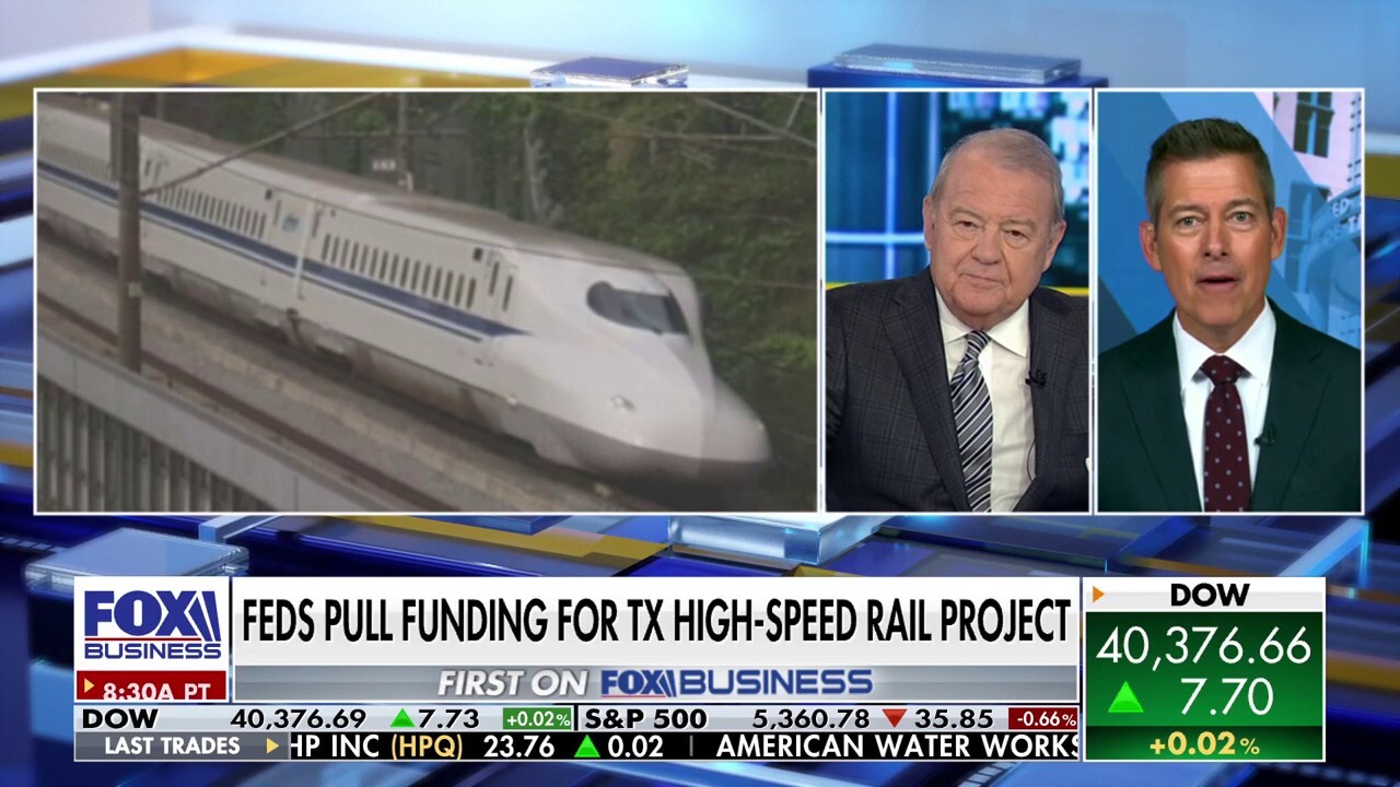 Trump transportation chief threatens to pull funding for this blue state 'boondoggle'