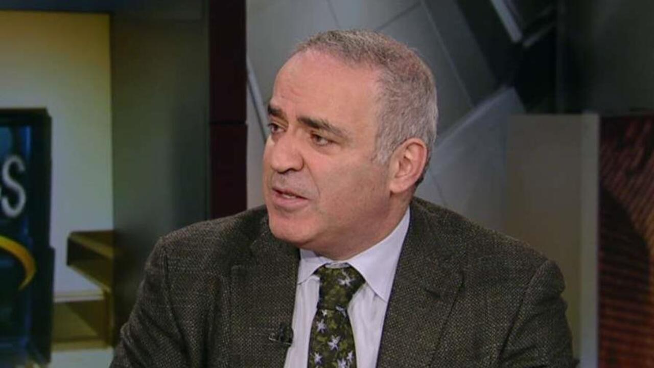 Kasparov: 2016 will be one of the worst years in U.S. history