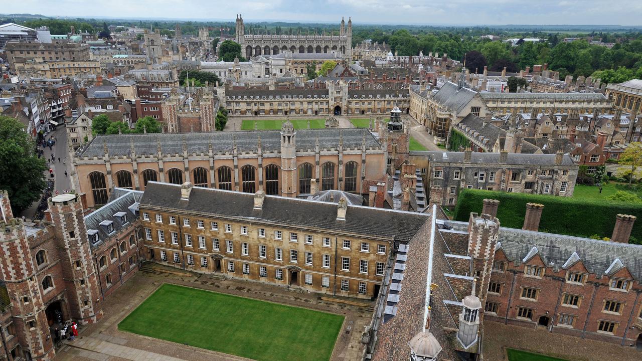 Oxford University constituent college bans Christian group