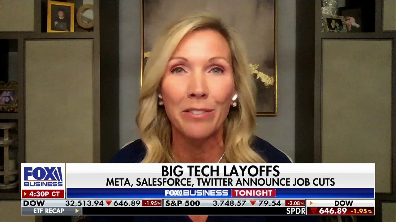 Ziprecruiter chief economist Julia Pollak and Employbridge chief workforce analyst Joanie Bily discuss tech company layoffs as worldwide recession looms on ‘Fox Business Tonight.’