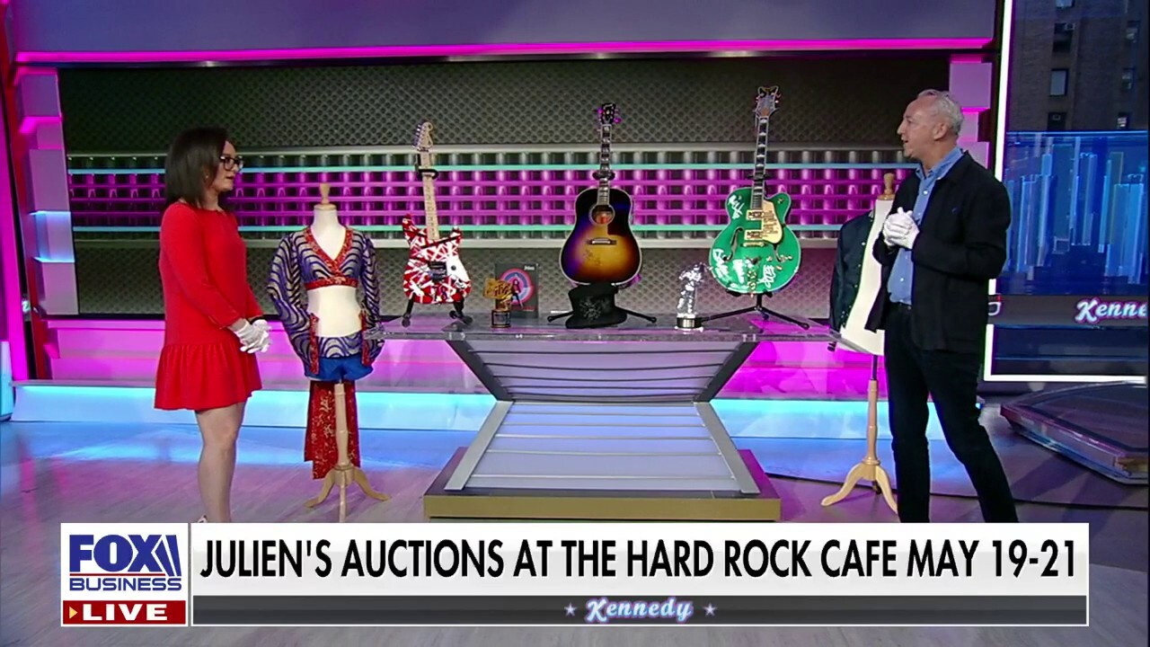 1200 music artifacts headed to NYC's Hard Rock Cafe for three-day auction