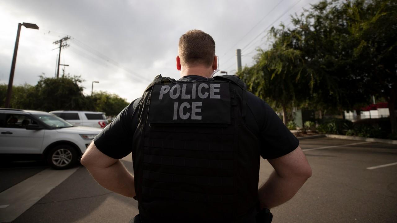Los Angeles mayor's immigration stance is violating federal law: Rep. Andy Biggs 