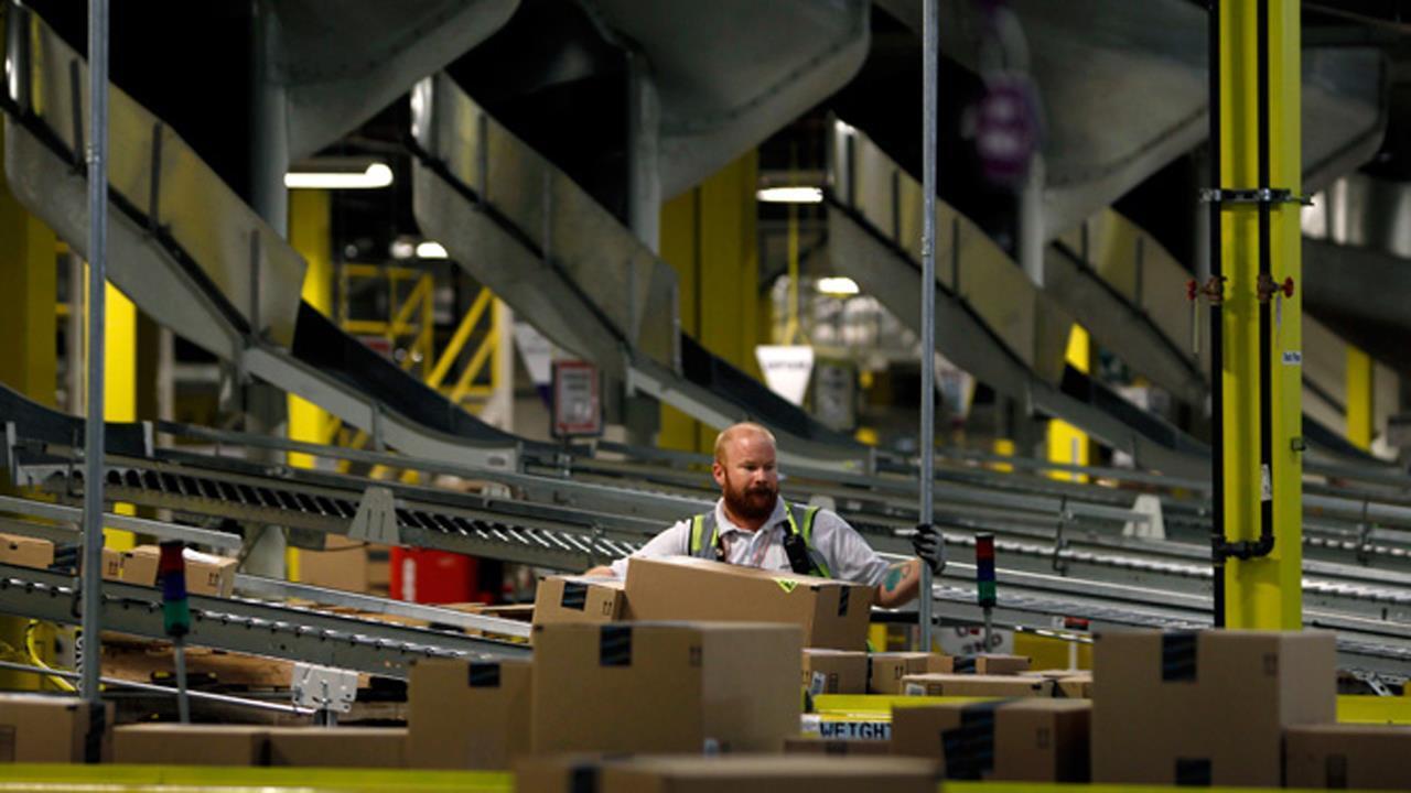 Will Amazon fulfillment centers keep up with potential Cyber Monday records?
