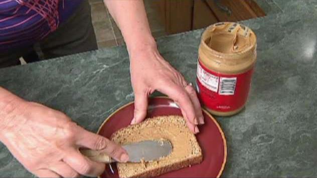 Protecting children from severe peanut allergies