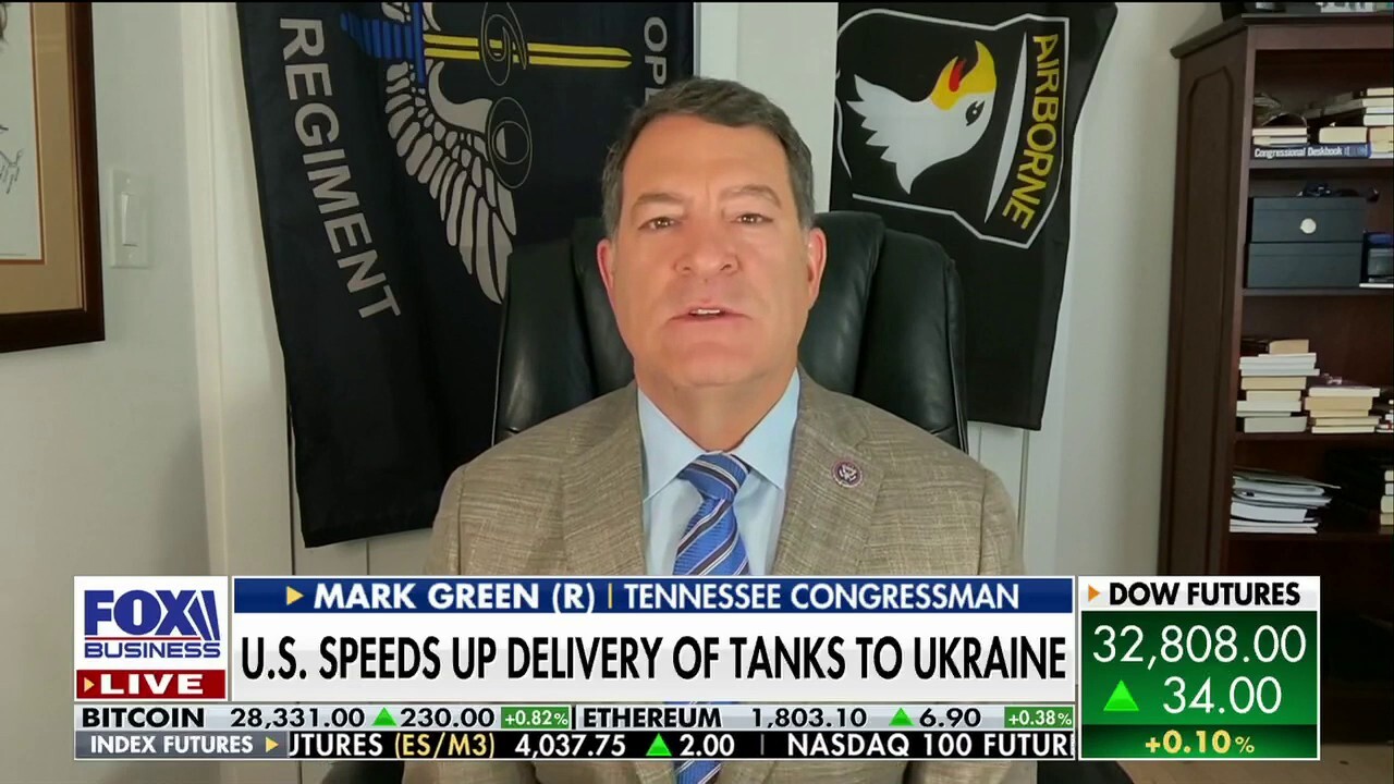 Rep. Mark Green, R-Tenn., addresses the disagreement between some Republicans on providing military aid to Ukraine on 'Varney & Co.'