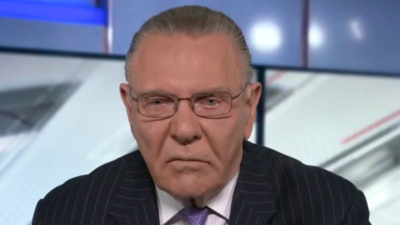 Gen. Keane: Why didn't the US 'go all in' to help Ukraine defend itself?