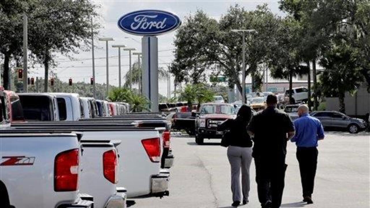 Ford betting on cheap gas