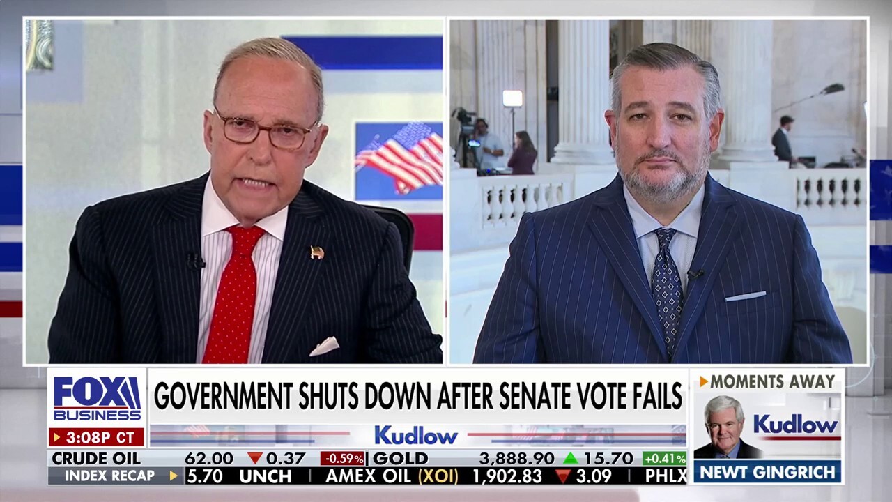 Comey’s defense solely consists of ‘orange man bad’: Sen. Ted Cruz