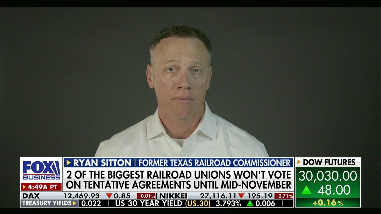 CEO and founder of Pinnacle Reliability Ryan Sitton breaks down what a rail strike would mean for labor and free trade on ‘Mornings with Maria.’  