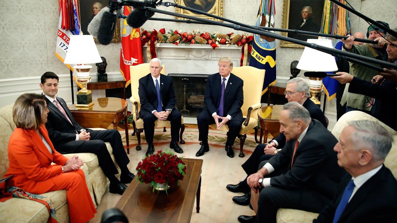 Trump meets with bipartisan leaders to avoid government shutdown