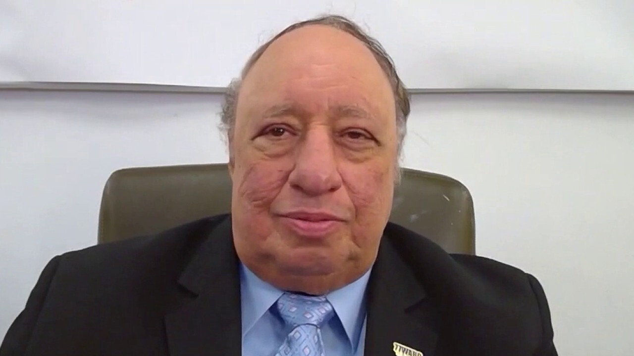 Major food CEOs getting 'ahead of the curve' with price hikes: Catsimatidis