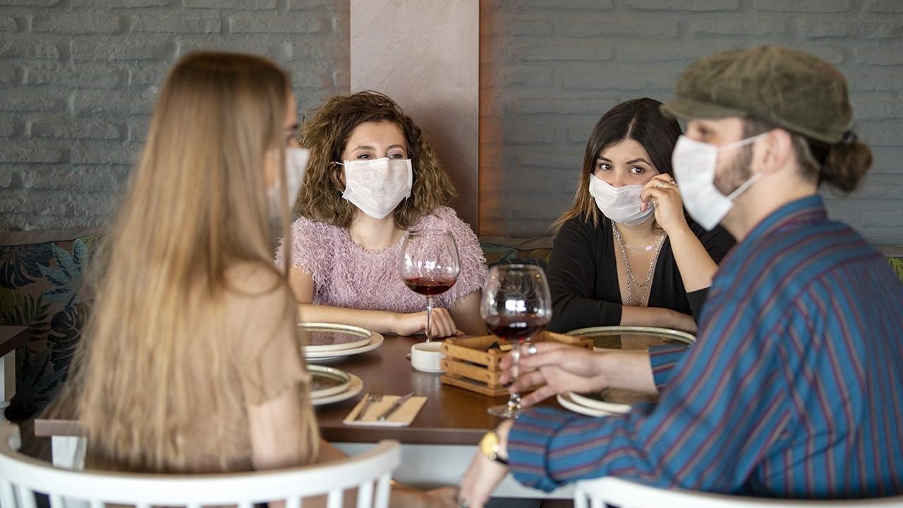 How can restaurants survive the cold weather months?