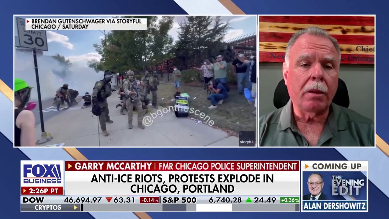 Former Chicago Police superintendent addresses whether local police were ordered not to respond to anti-ICE riots