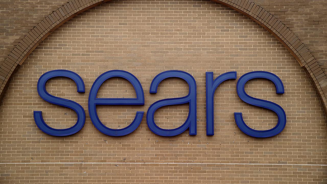 Judge approves sale of Sears to Eddie Lampert for $5.2 billion