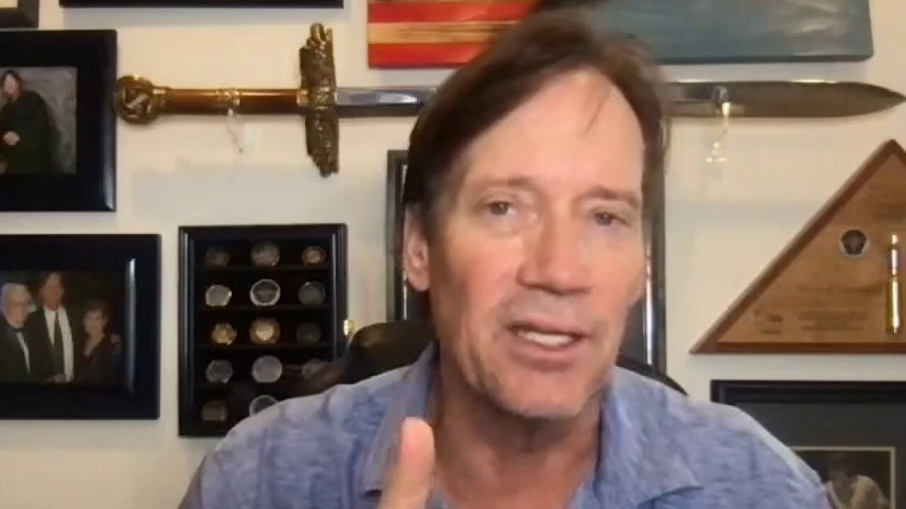 Actor Kevin Sorbo sounds off on a new 'Captain America' comic series that calls the American Dream 'a lie.'