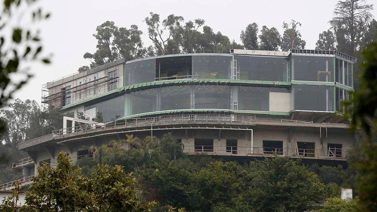 Mohamed Hadid ordered to tear down Bel Air home
