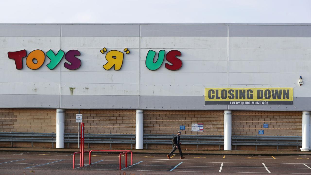 Toys 'R' Us staging a comeback