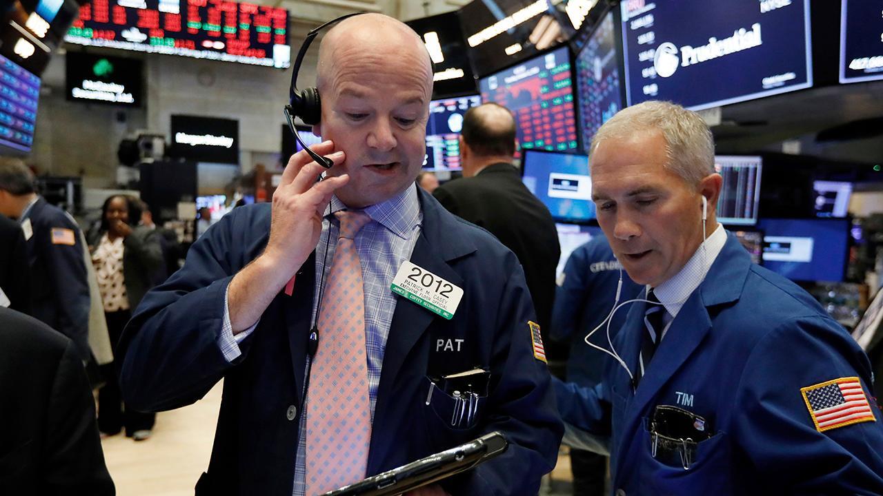 Tech, financial sectors pull US indexes lower 