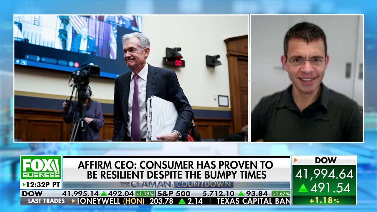 Affirm Co-founder and CEO Max Levchin discusses potential port strikes impacting consumers ahead of the holiday season on 'The Claman Countdown.'