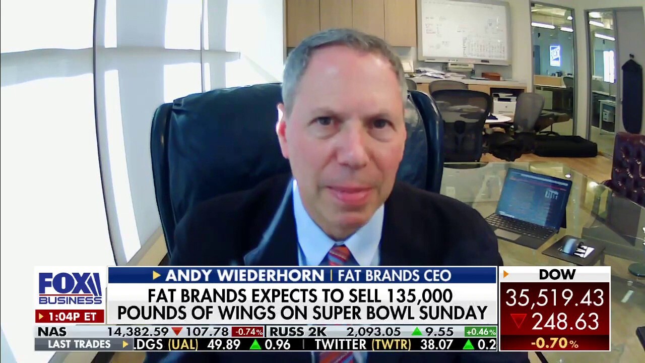 FAT Brands Inc. CEO Andrew Wiederhorn argues that he’s ‘hopeful’ chicken wing prices will go down after the Super Bowl and discusses how inflation is impacting the restaurant industry. 
