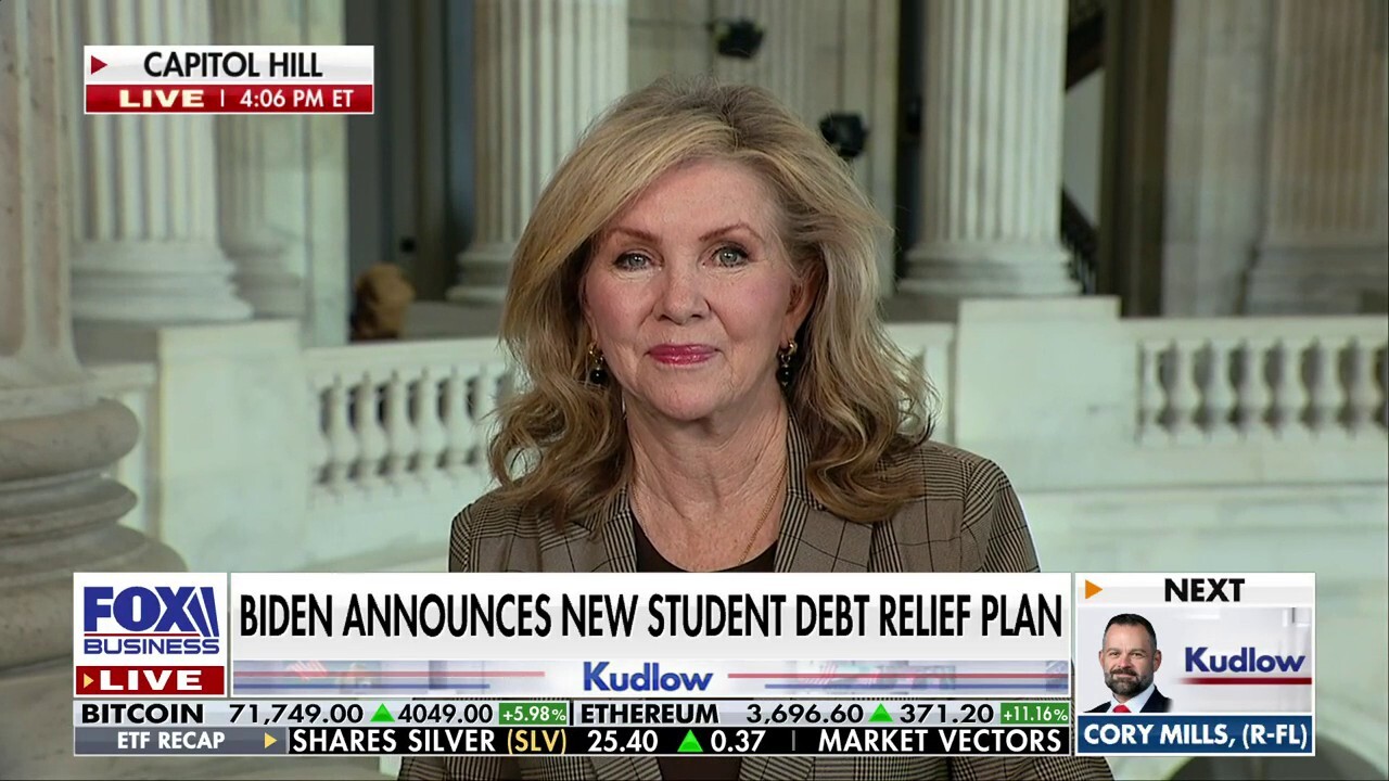 Sen. Marsha Blackburn, R-Tenn., reacts to President Biden's new student debt relief plan as Americans struggle to pay for groceries on 'Kudlow.'