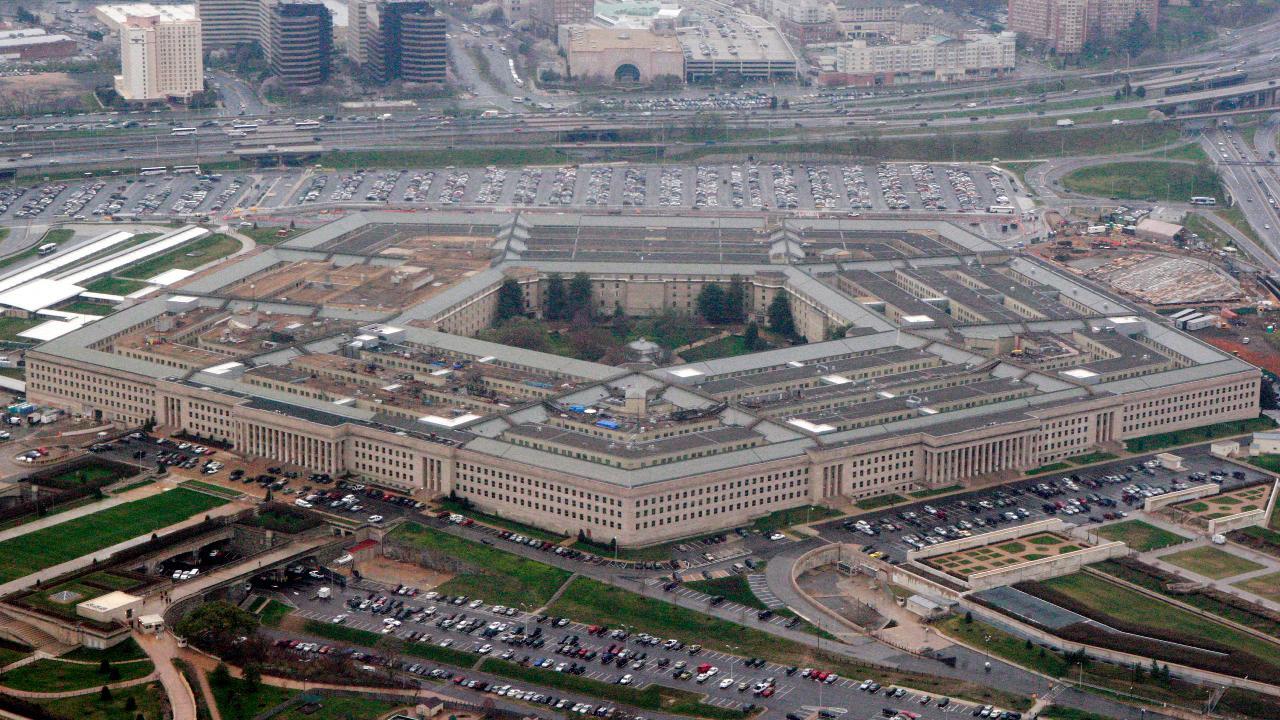 Trump questions Pentagon's cloud-computing contract