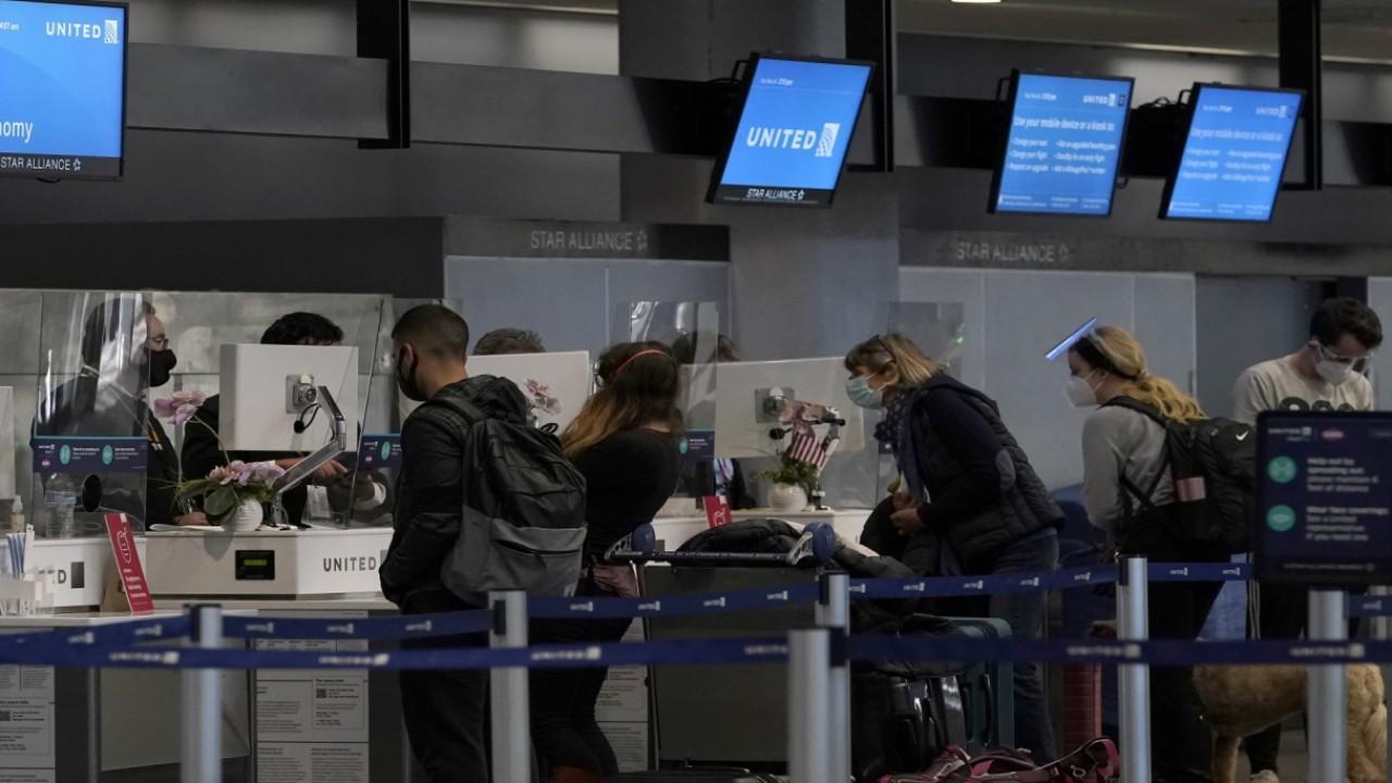 LA travelers required to sign coronavirus form acknowledging quarantine rules