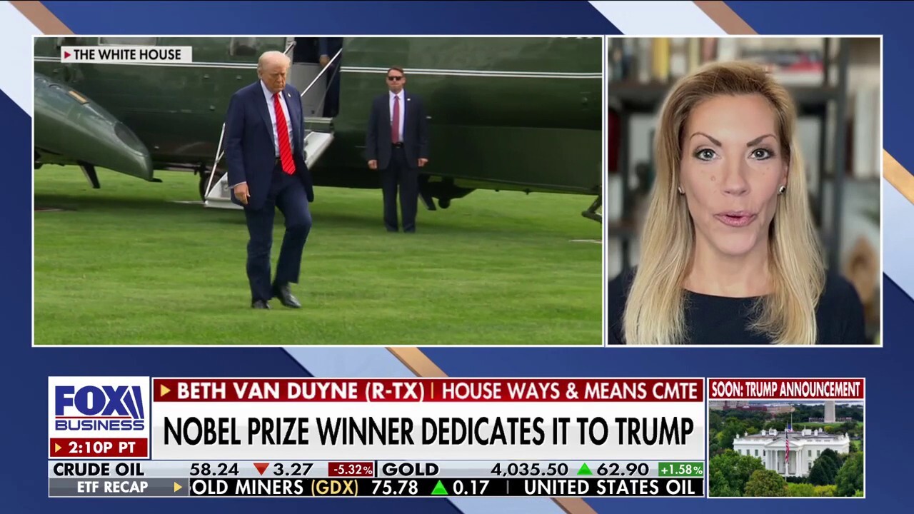 Venezuelan Nobel prize winner dedicates award to President Trump 