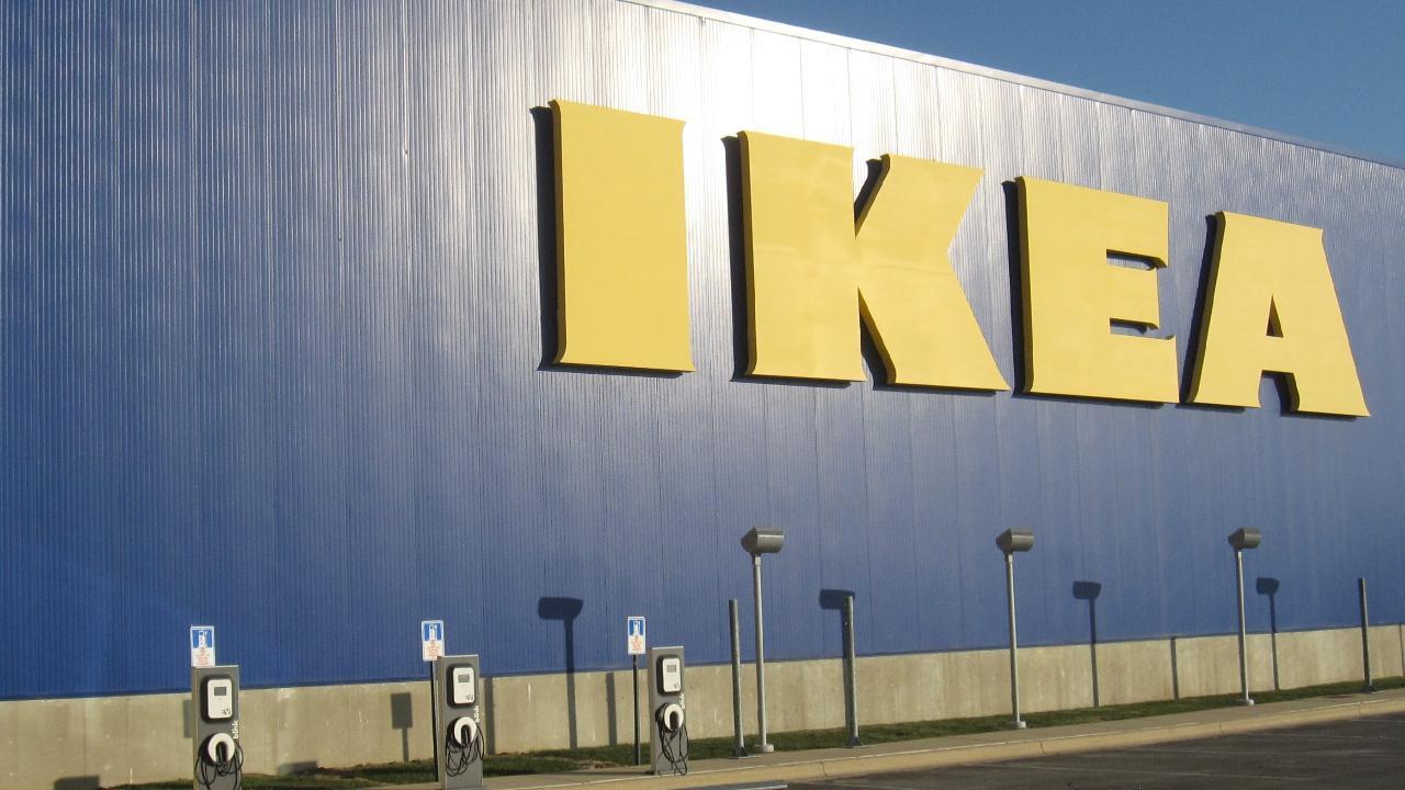 Ikea to cut 7,500 jobs