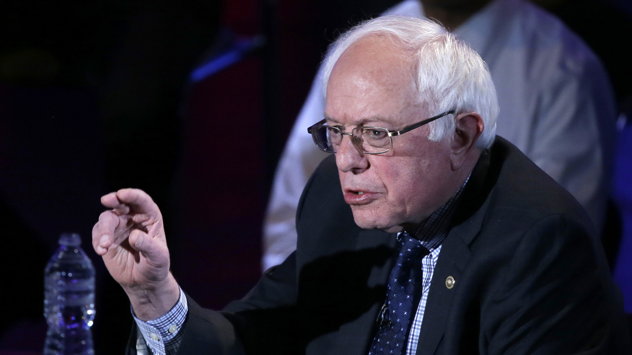 New poll shows Sanders with large lead over Clinton in New Hampshire