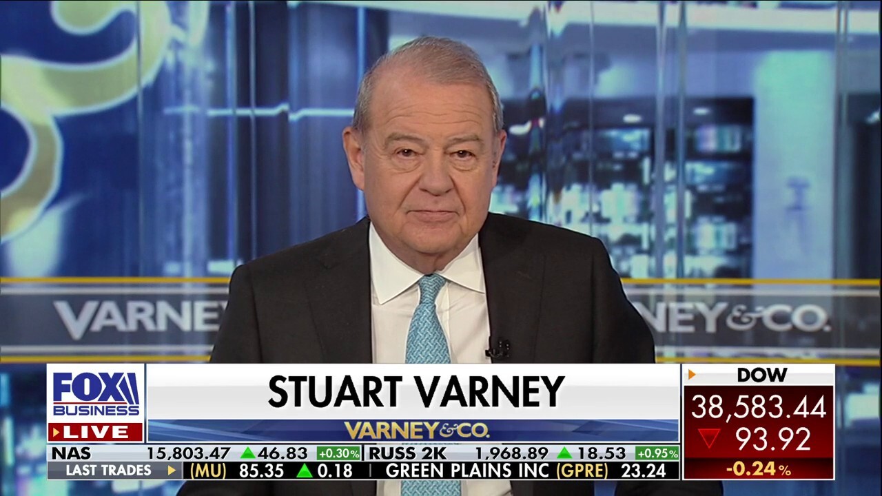 ‘Varney & Co.’ host Stuart Varney argues Democrats ploy to remove Trump from Colorado's primary ballot counters their ‘defend democracy’ principles.