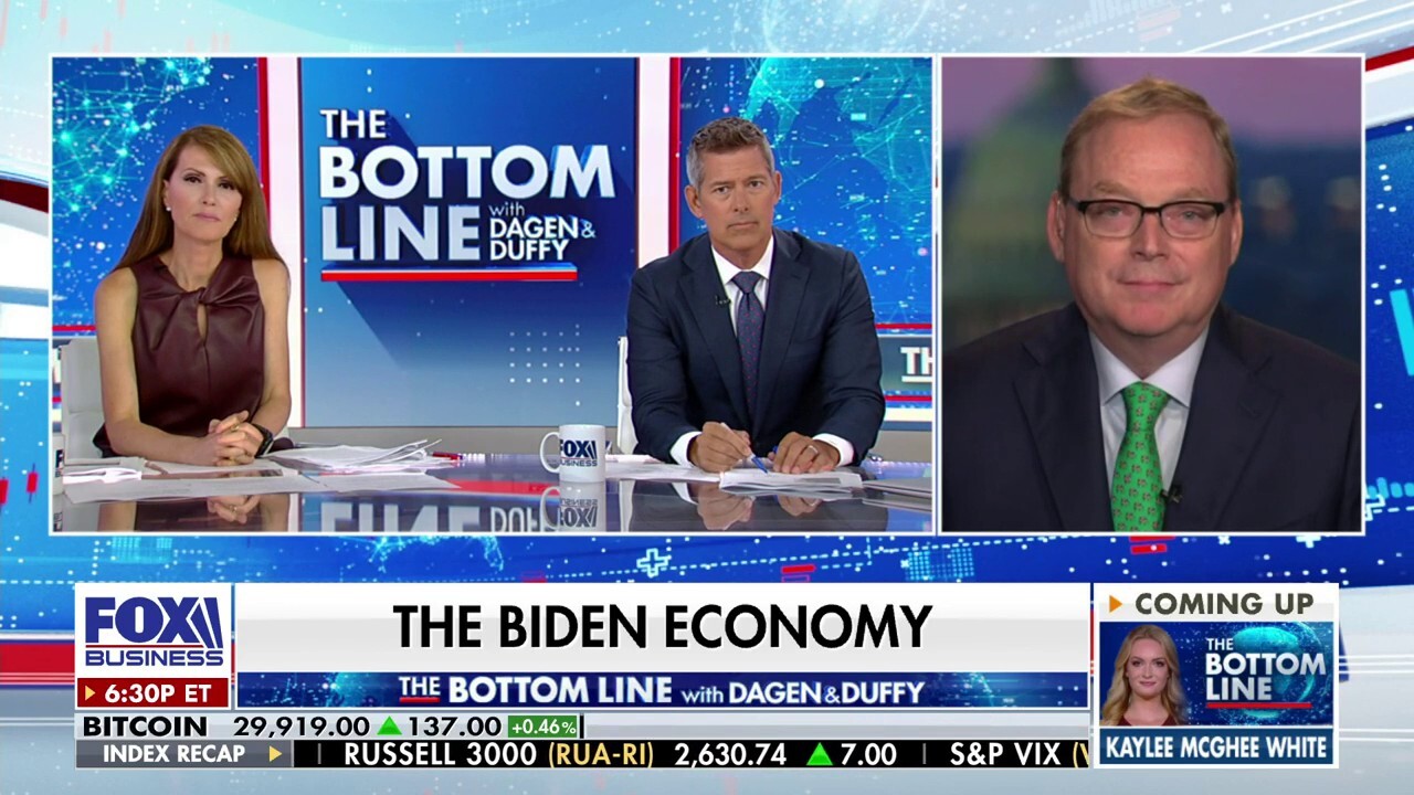 Former Council of Economic Advisers chairman Kevin Hassett discusses a CNBC report that lists several red states as the 'worst' places to live and work on ‘The Bottom Line.’