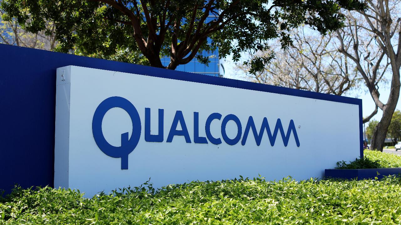 Broadcom's Qualcomm takeover is disastrous for national security: Rep. Hunter