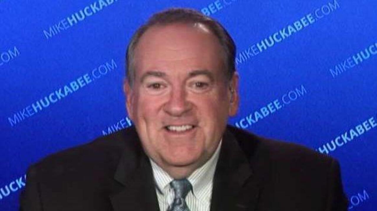 Huckabee: The working class is getting gut punched 