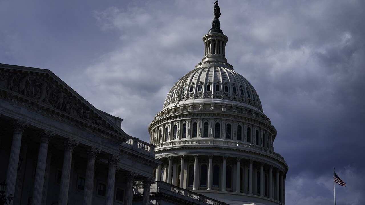 National Review staff writer Caroline Downey and Right Turn Strategies consultant Rob Smith discuss Americas growing contempt for Washington politics on Making Money.