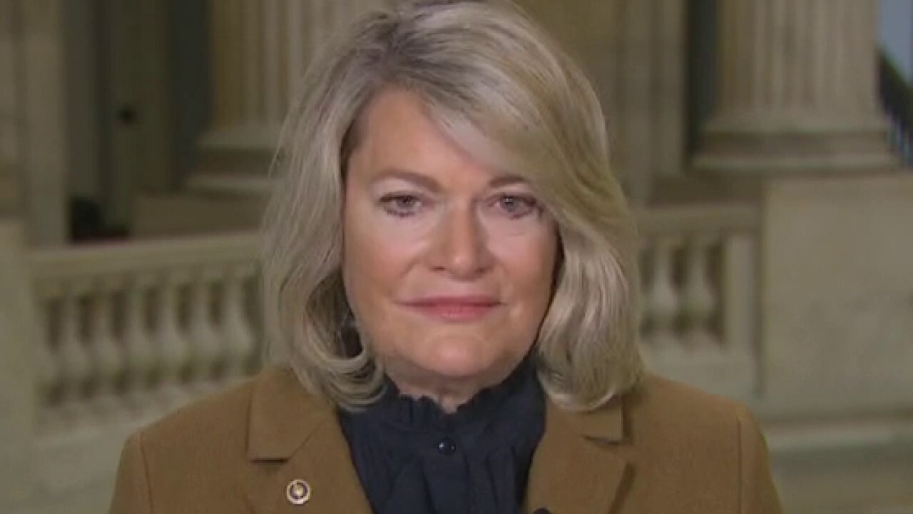 Sen. Cynthia Lummis, R-Wyo., reveals how the U.S. should respond to the Russia-Ukraine war and provides insight on inflation on 'Making Money.'