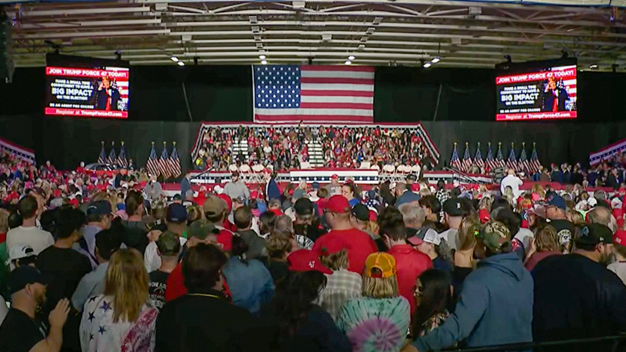 WATCH LIVE: Former President Trump holds a town hall in Michigan