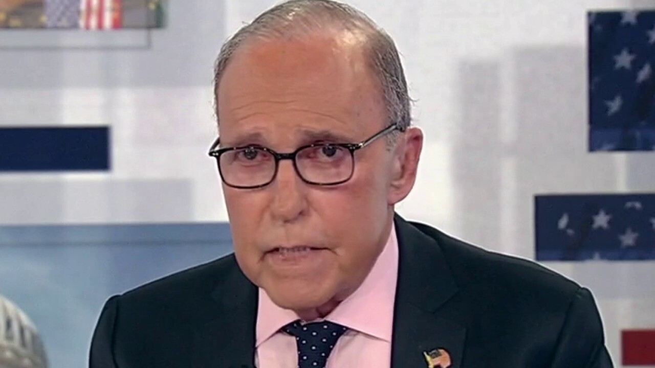 FOX Business host Larry Kudlow weighs in on the FBI's raid of former President Donald Trump's home on 'Kudlow.'