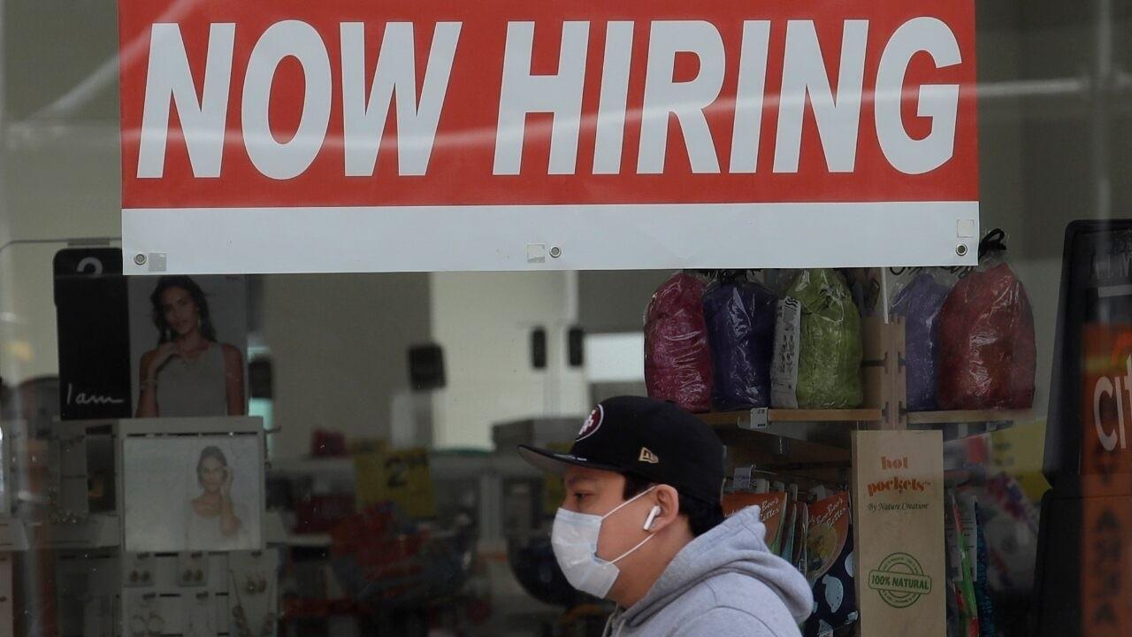 US economy loses 140K jobs in December 