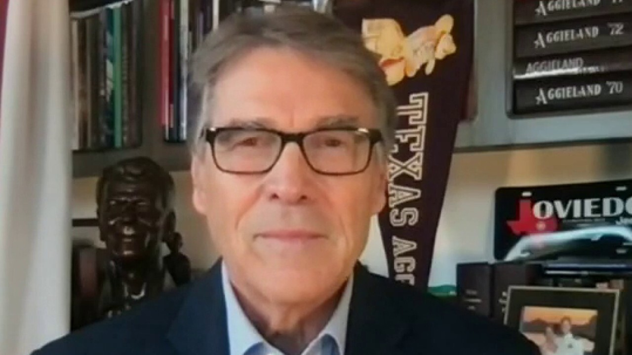 Rick Perry: Putin understands one thing - power