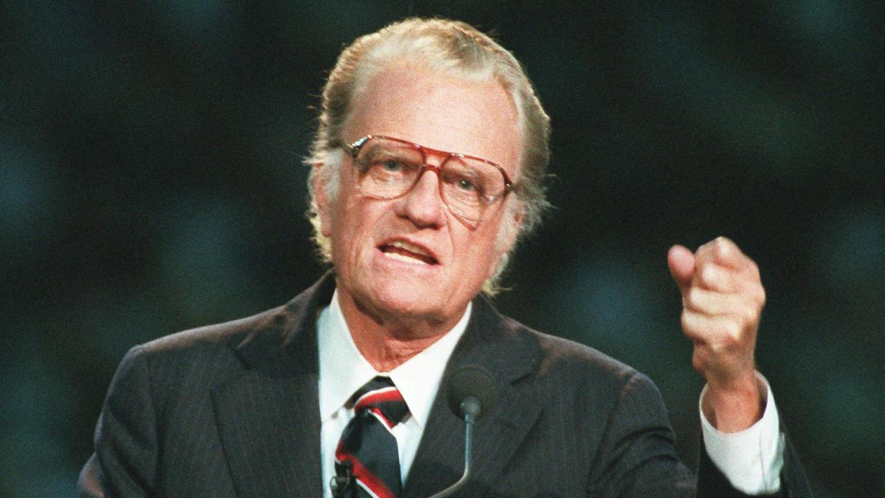 Rev. Billy Graham dead at 99