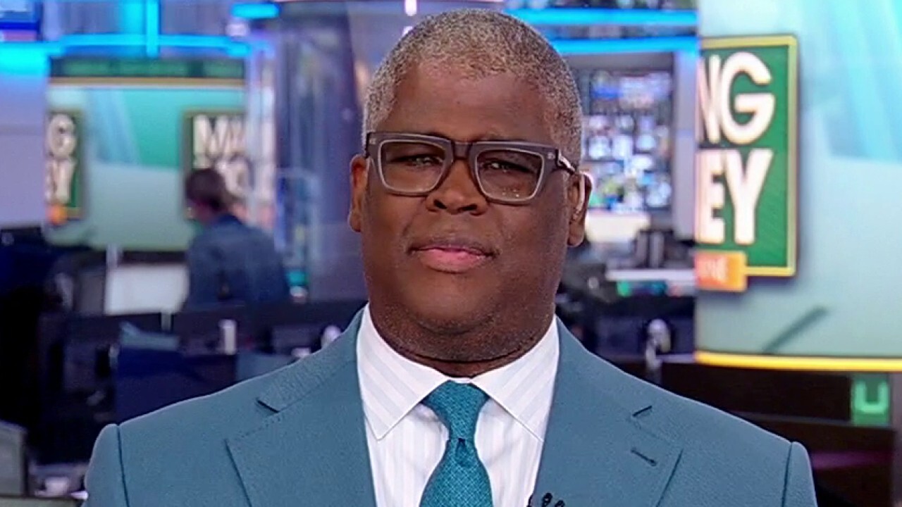 Charles Payne: Snapchat has been an unmitigated disaster